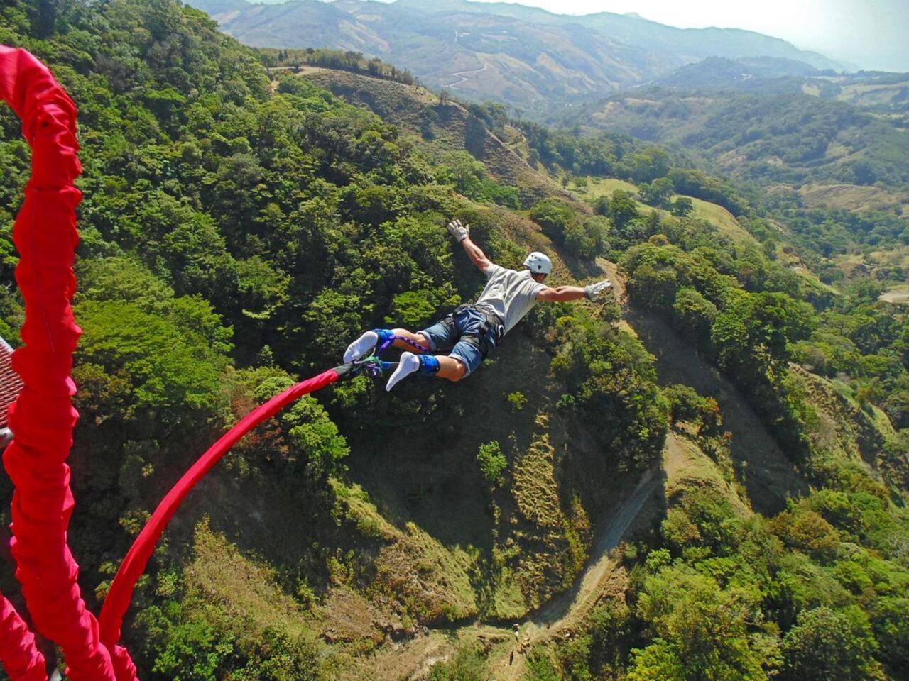 Que Tuanis Hostel Monteverde Exteriör bild